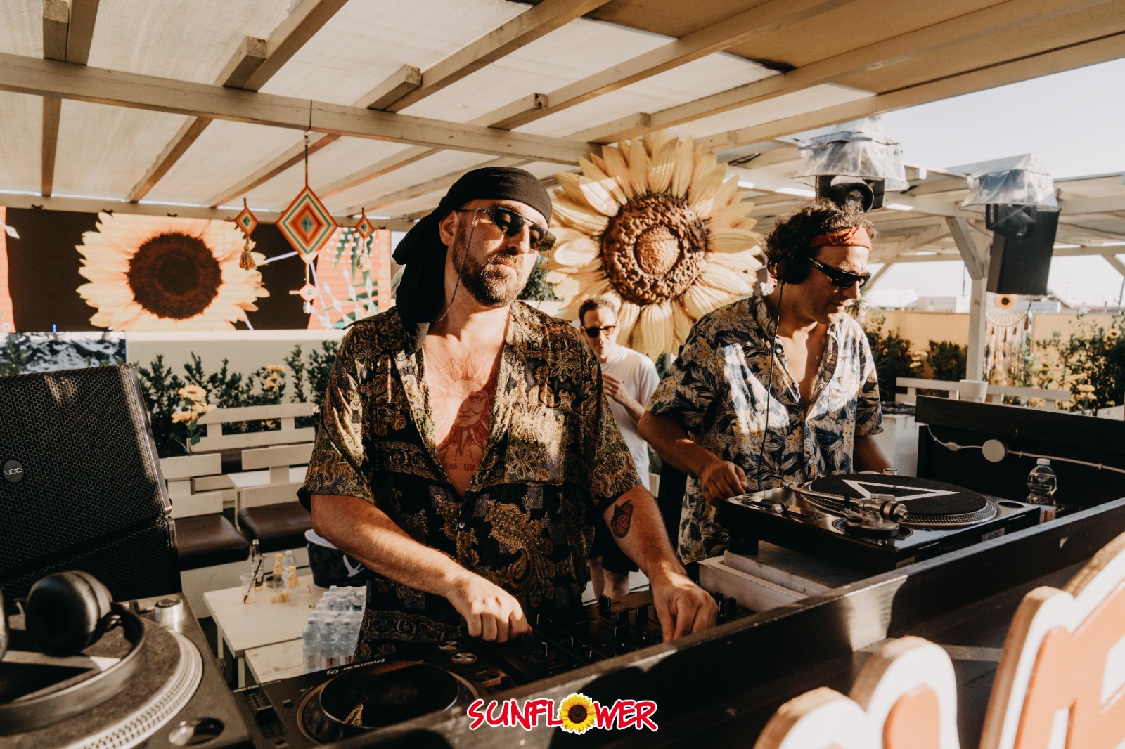 Photo Gallery Sunflower - Ferragosto Edition - Lunedì 14 Agosto 2023 @ Maki Maki Club
